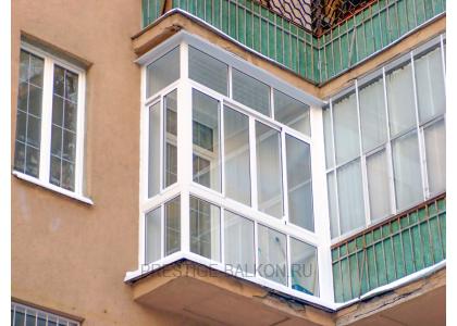 Французское остекление балкона алюминиевыми окнами от пола до потолка в Мытищах
