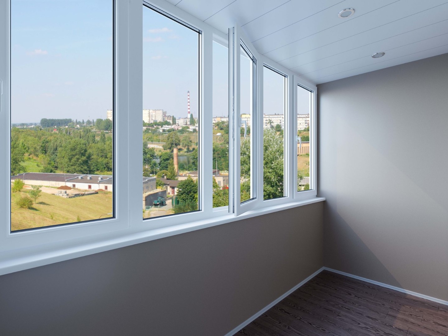 Тёплое остекление балконов пластиком и отделкой гипсокартоном в Мытищах