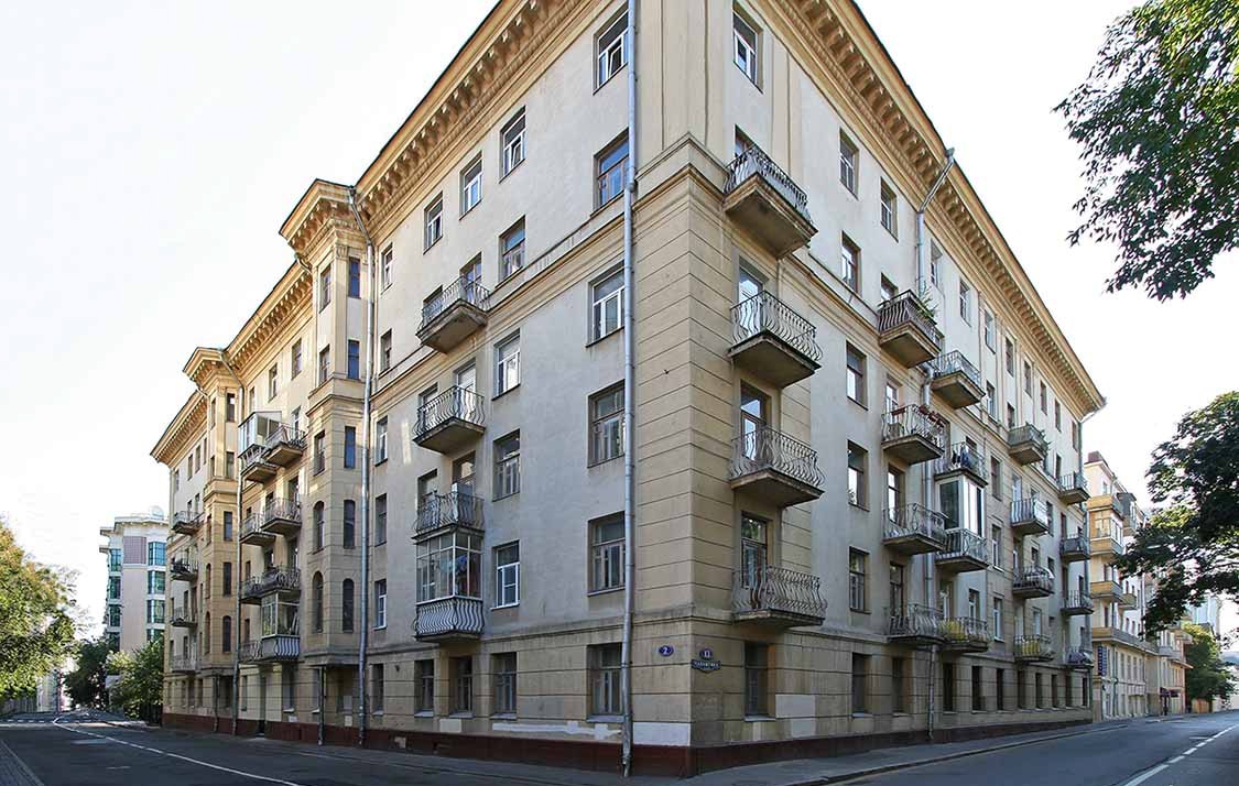 Ремонт балконов в домах Сталинка в Мытищах