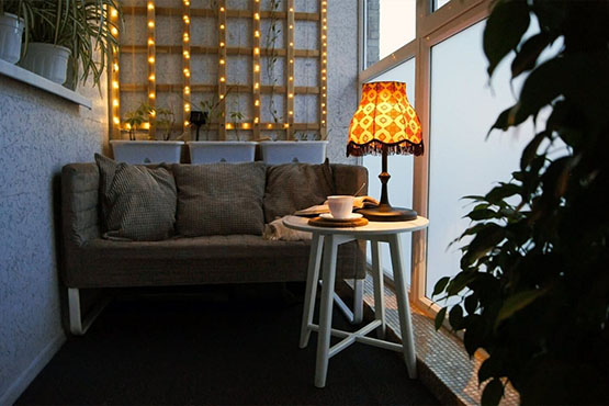 Настольное освещение лоджии в Мытищах